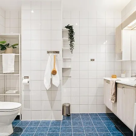 Апартаменты Modern Within Walking Distance To The Town *
