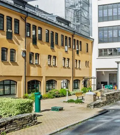 Modern Within Walking Distance To The Town Апартаменты *